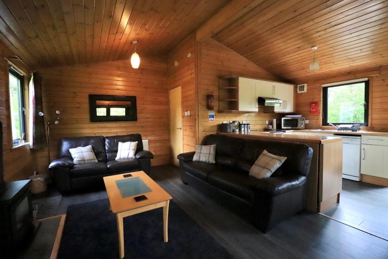 Balquhidder Braes Holiday Park Lodges, Mostly With Hot Tubs And Pet Friendly, Ev Facilities 로큰헤드 외부 사진