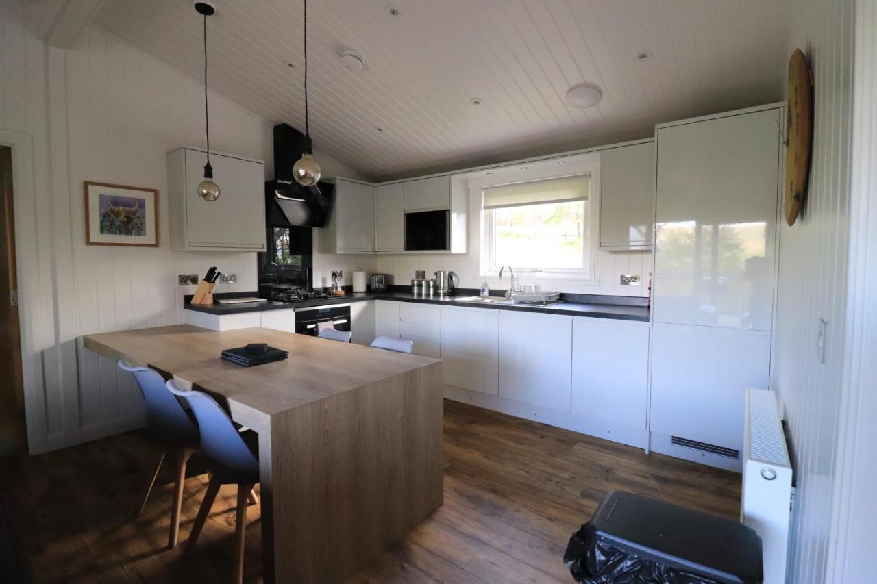 Balquhidder Braes Holiday Park Lodges, Mostly With Hot Tubs And Pet Friendly, Ev Facilities 로큰헤드 외부 사진