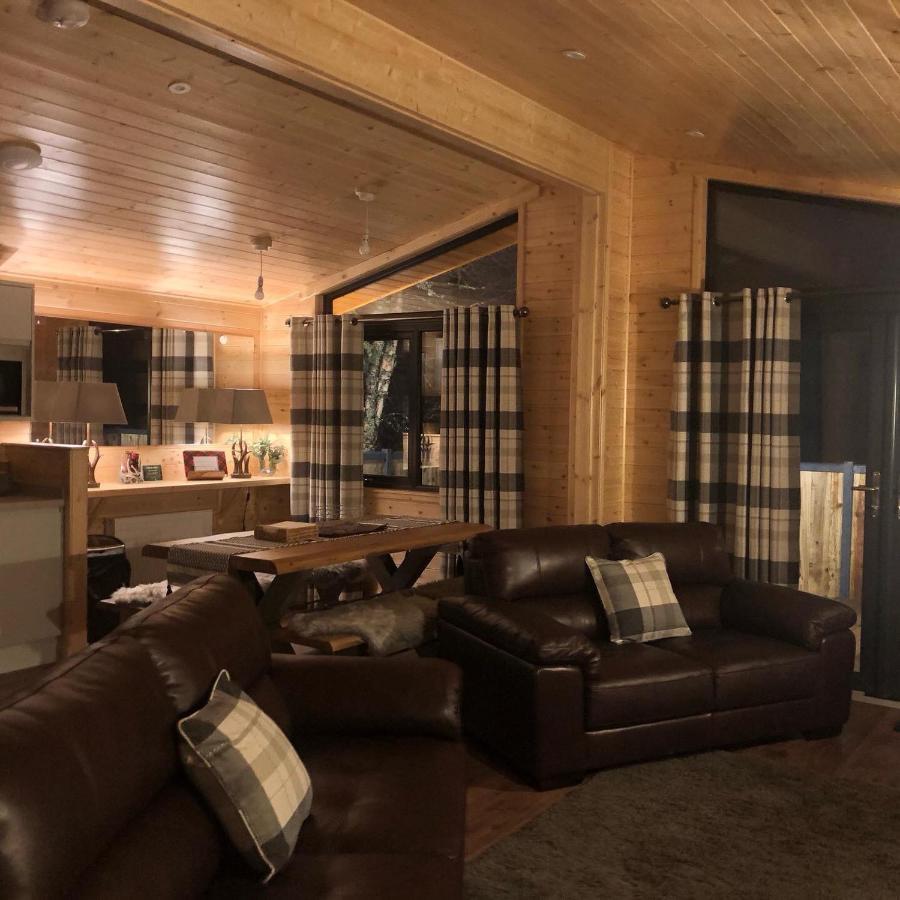 Balquhidder Braes Holiday Park Lodges, Mostly With Hot Tubs And Pet Friendly, Ev Facilities 로큰헤드 외부 사진