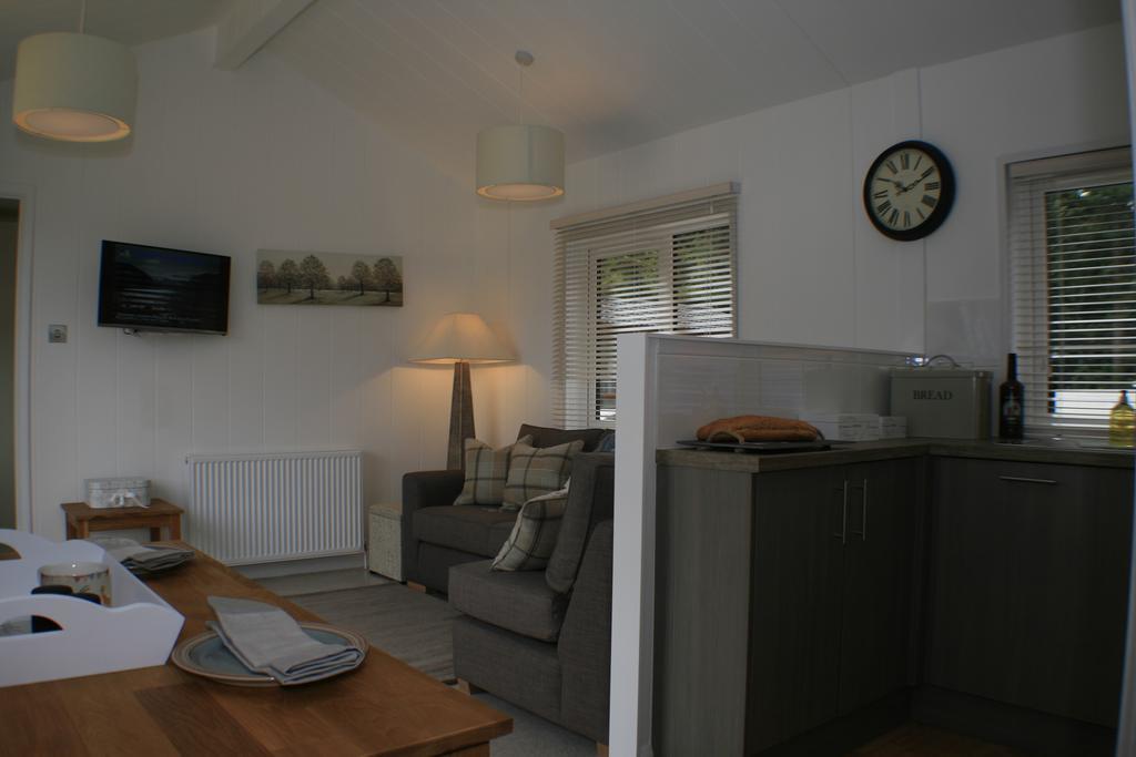 Balquhidder Braes Holiday Park Lodges, Mostly With Hot Tubs And Pet Friendly, Ev Facilities 로큰헤드 외부 사진