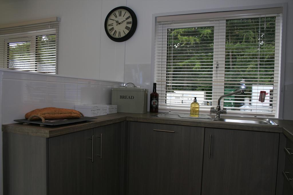 Balquhidder Braes Holiday Park Lodges, Mostly With Hot Tubs And Pet Friendly, Ev Facilities 로큰헤드 외부 사진