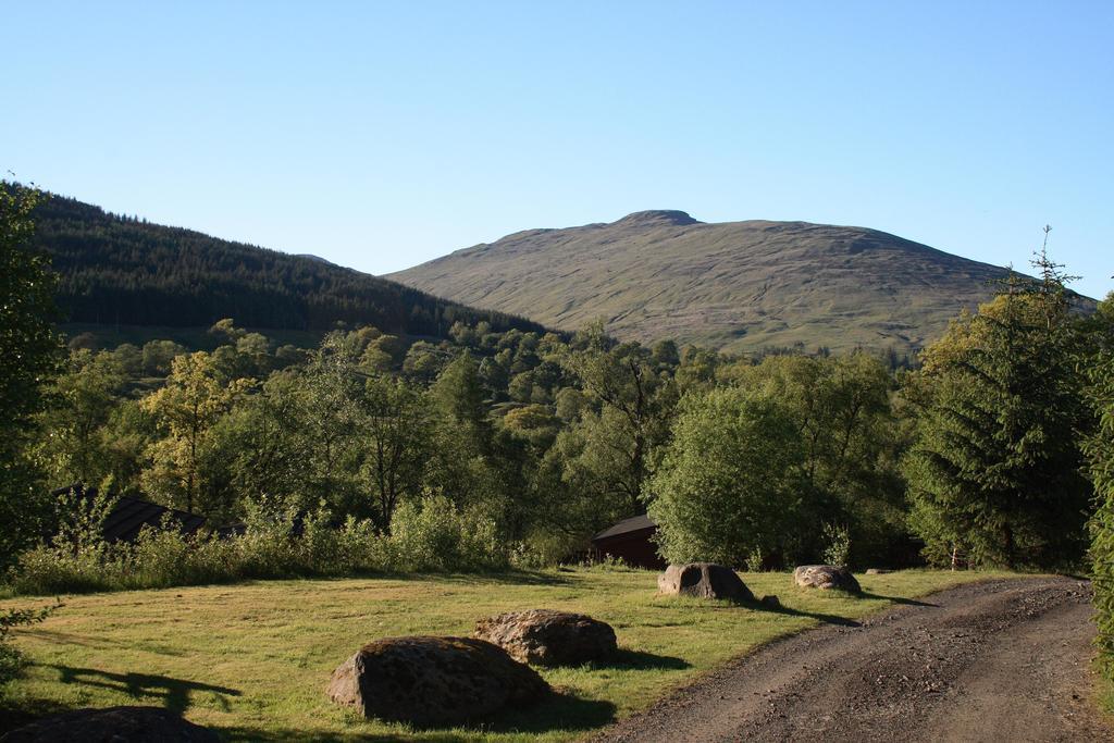 Balquhidder Braes Holiday Park Lodges, Mostly With Hot Tubs And Pet Friendly, Ev Facilities 로큰헤드 외부 사진