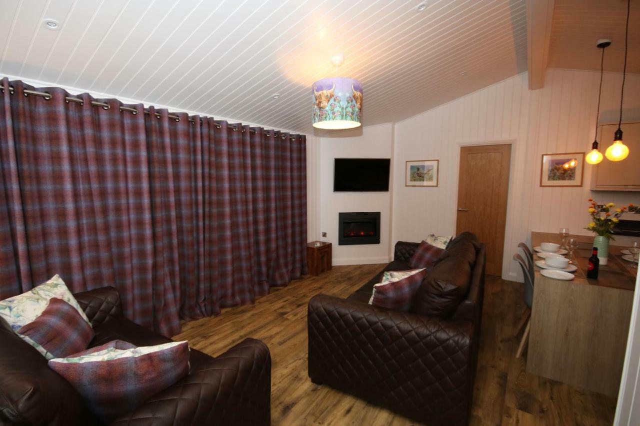 Balquhidder Braes Holiday Park Lodges, Mostly With Hot Tubs And Pet Friendly, Ev Facilities 로큰헤드 외부 사진