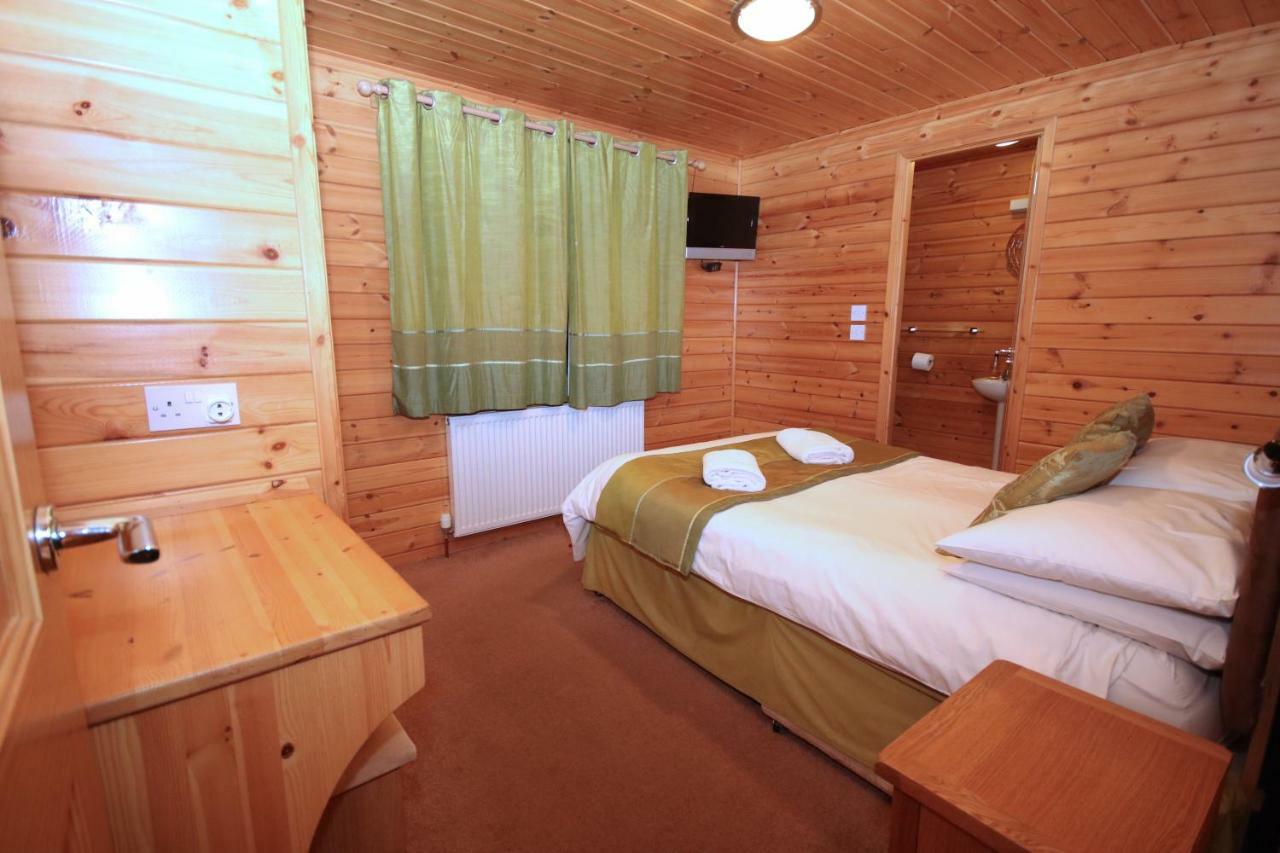 Balquhidder Braes Holiday Park Lodges, Mostly With Hot Tubs And Pet Friendly, Ev Facilities 로큰헤드 외부 사진
